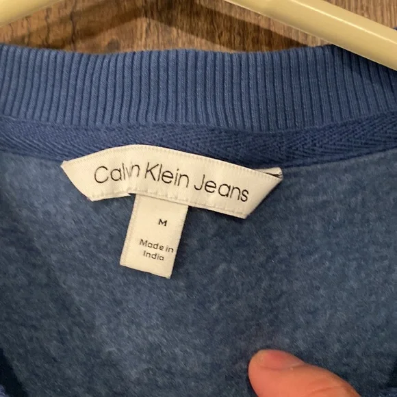 Calvin Klein crewneck sweater - Picture 3 of 3